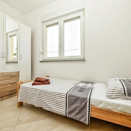 Apartment Una พูลา ภายนอก รูปภาพ
